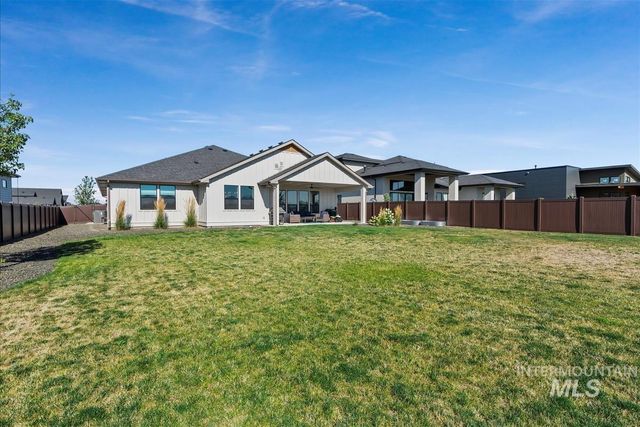 3276 N Fire Flower Ave, Star, ID 83669