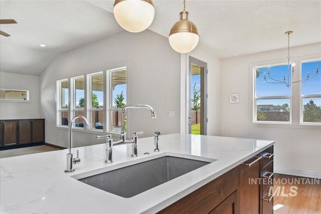 3276 N Fire Flower Ave, Star, ID 83669