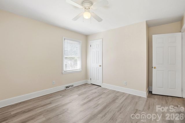 2032 Eastway Drive, Charlotte, NC 28205