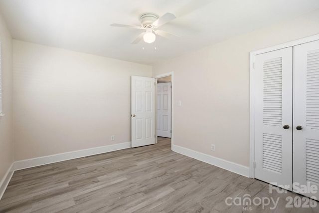 2032 Eastway Drive, Charlotte, NC 28205