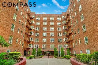 9801 Shore Road # 3Q, New York City, NY 11209