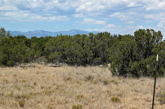 18 Golden Eagle W, Santa Fe, NM 87506