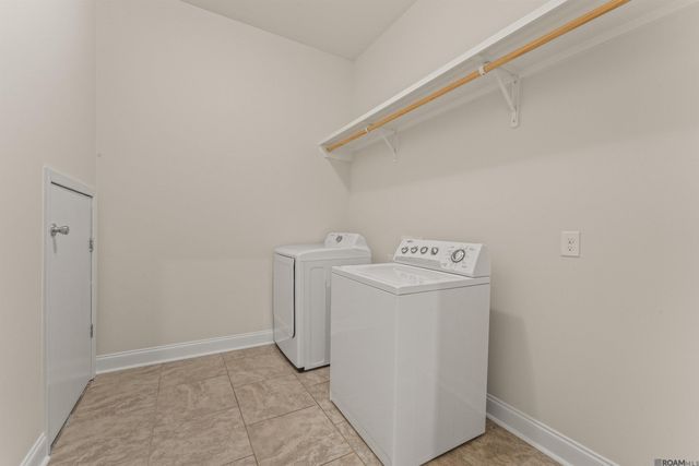 36261 Belle Savanne Ave, Geismar, LA 70734