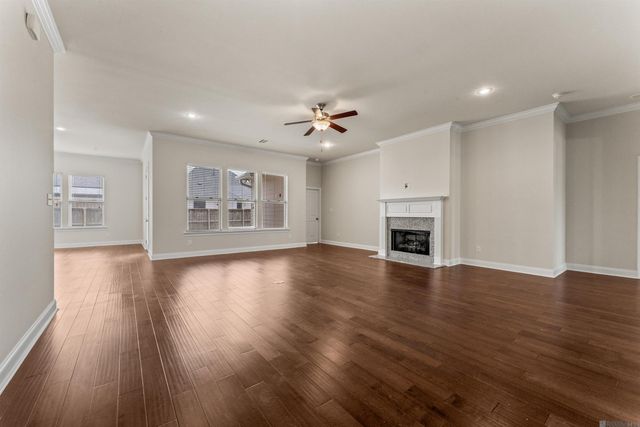 36261 Belle Savanne Ave, Geismar, LA 70734