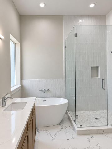 5225 Hillman Street D, Houston, TX 77023