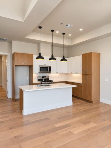5225 Hillman Street D, Houston, TX 77023