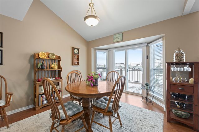 21868 Kensett Drive, Macomb, MI 48042