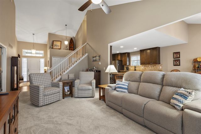 21868 Kensett Drive, Macomb, MI 48042