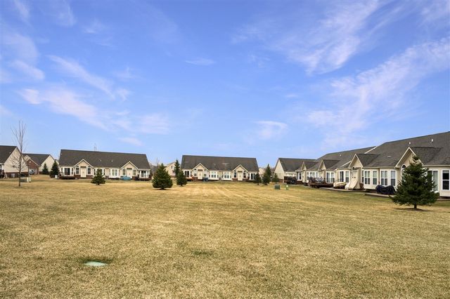 21868 Kensett Drive, Macomb, MI 48042