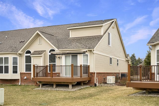 21868 Kensett Drive, Macomb, MI 48042