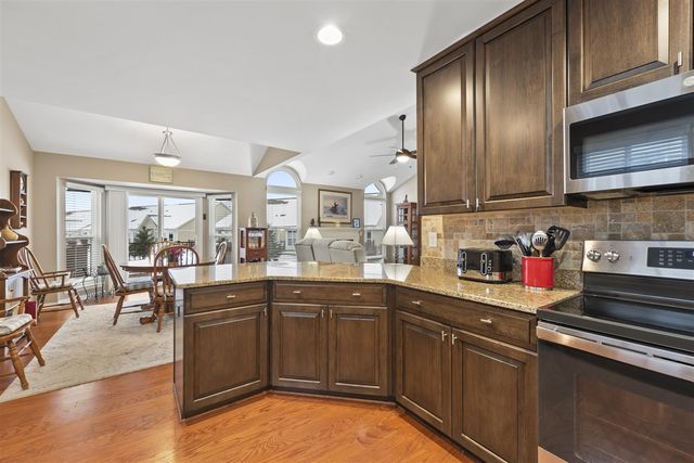 21868 Kensett Drive, Macomb, MI 48042