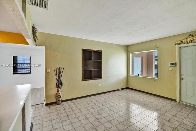 16520 NW 18th Avenue, Miami Gardens, FL 33054