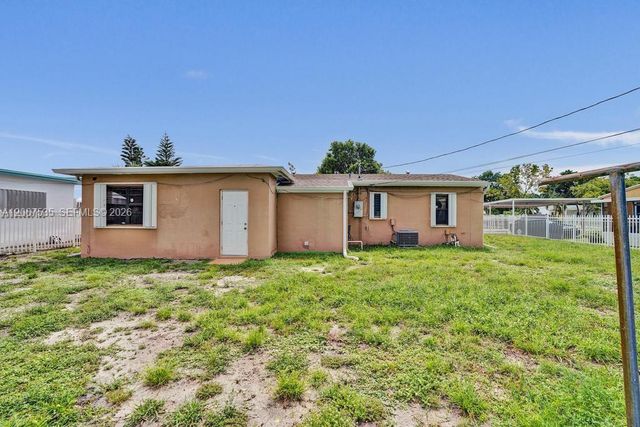 16520 NW 18th Avenue, Miami Gardens, FL 33054
