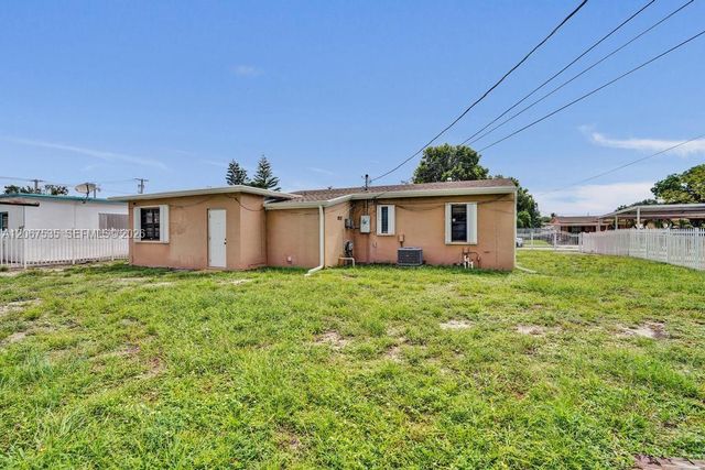 16520 NW 18th Avenue, Miami Gardens, FL 33054