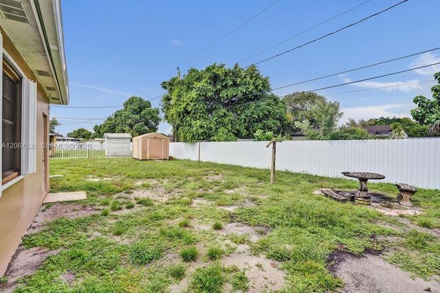 16520 NW 18th Avenue, Miami Gardens, FL 33054