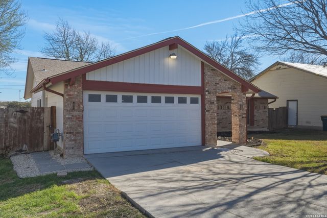 7847 Grass Hollow, Live Oak, TX 78233