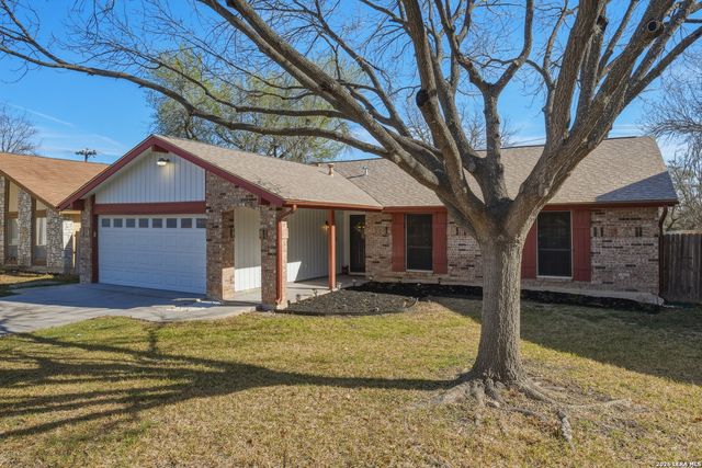 7847 Grass Hollow, Live Oak, TX 78233