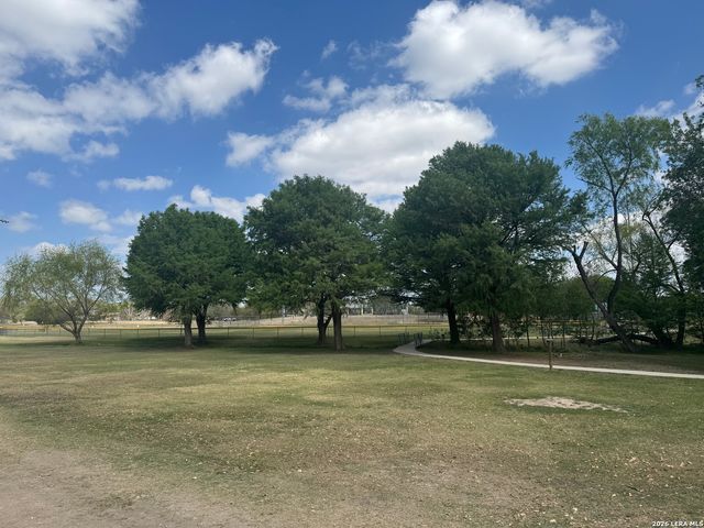 7847 Grass Hollow, Live Oak, TX 78233