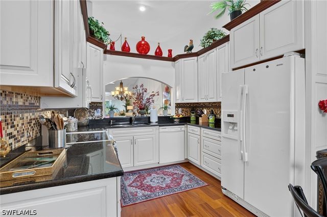 2166 Stacil CIR 17, Naples, FL 34109