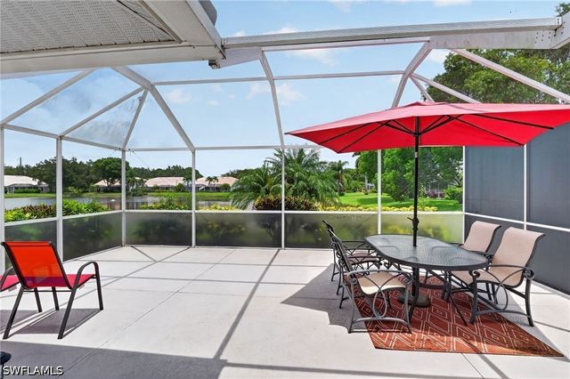 2166 Stacil CIR 17, Naples, FL 34109