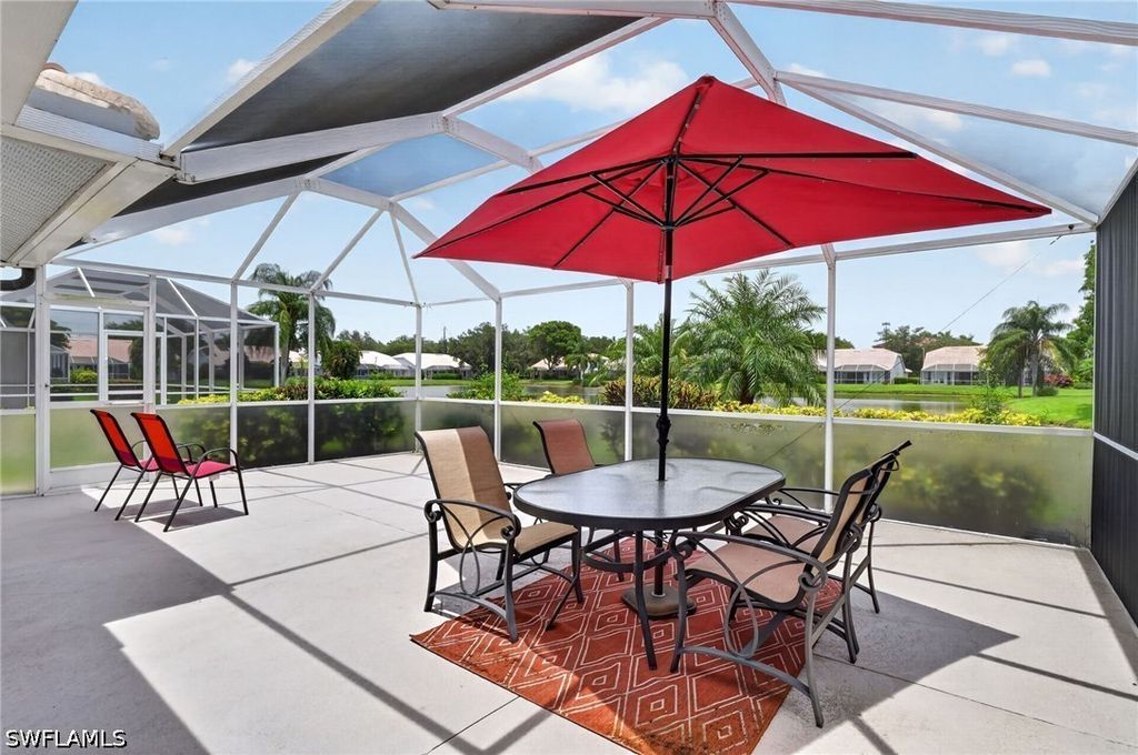 2166 Stacil CIR 17, Naples, FL 34109