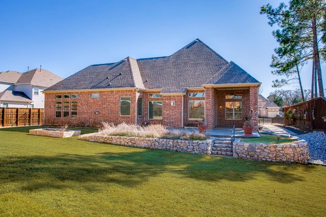 904 Charleston Drive, Southlake, TX 76092