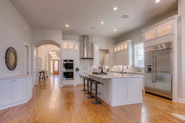 904 Charleston Drive, Southlake, TX 76092