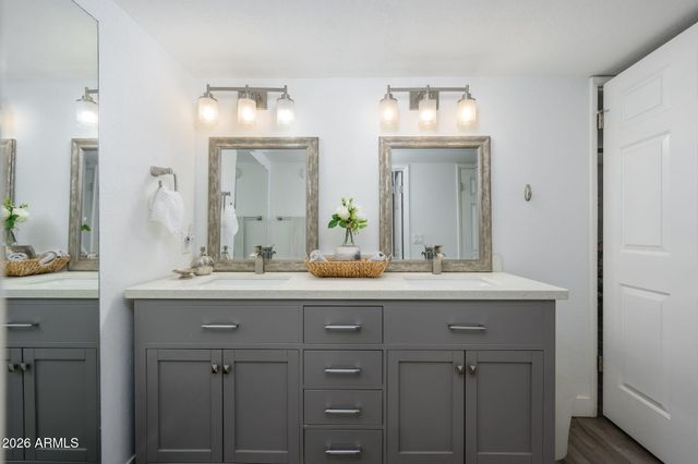 12212 N PARADISE VILLAGE Parkway S 125, Phoenix, AZ 85032