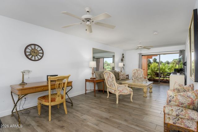 12212 N PARADISE VILLAGE Parkway S 125, Phoenix, AZ 85032