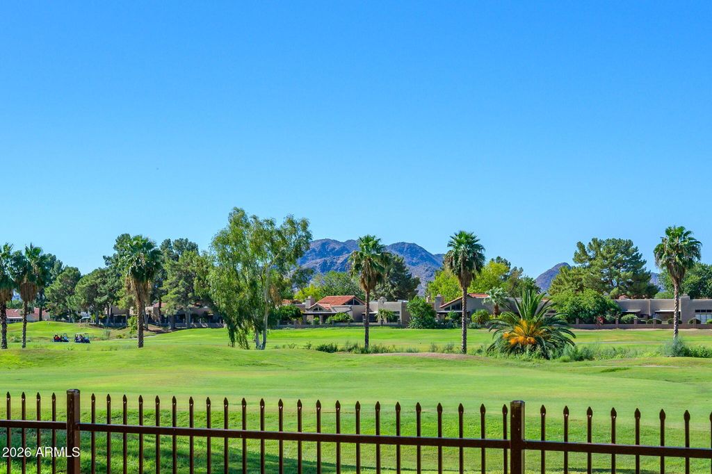 12212 N PARADISE VILLAGE Parkway S 125, Phoenix, AZ 85032