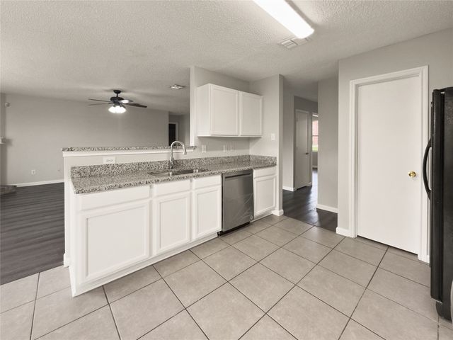 2043 Plains Court, Grand Prairie, TX 75052