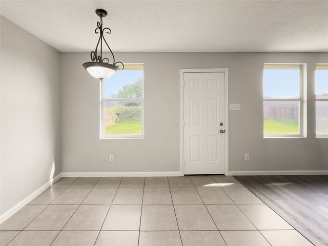 2043 Plains Court, Grand Prairie, TX 75052