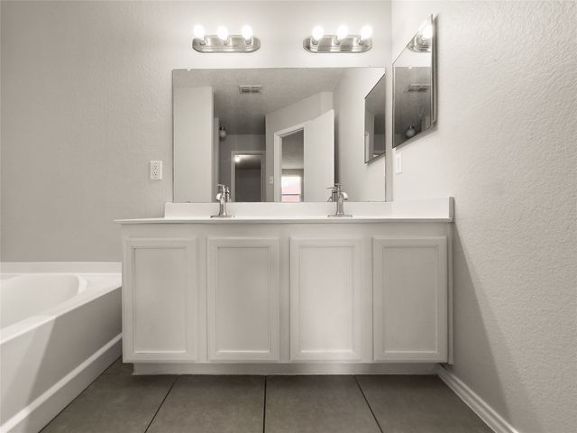 2043 Plains Court, Grand Prairie, TX 75052