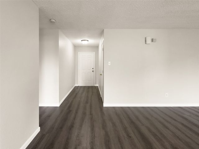 2043 Plains Court, Grand Prairie, TX 75052