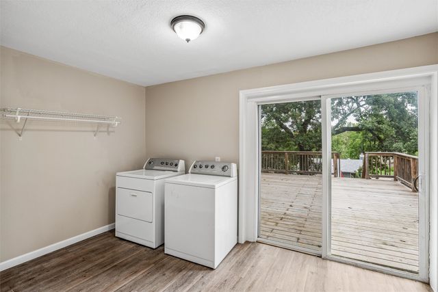 804 E Spring Street, Des Moines, IA 50315