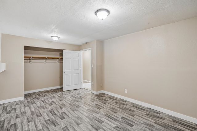 804 E Spring Street, Des Moines, IA 50315