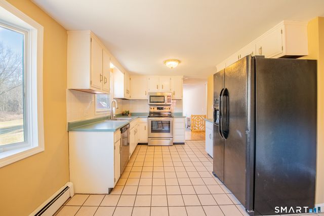 68 Anderson Road, Brooklyn, CT 06234