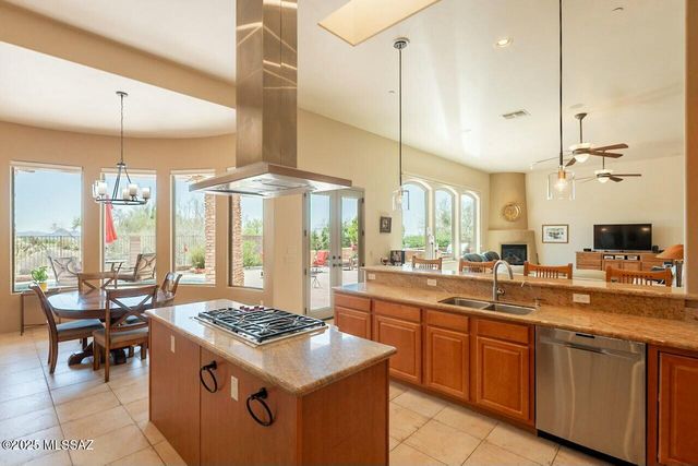 5791 W Sonoran Links Lane, Marana, AZ 85658