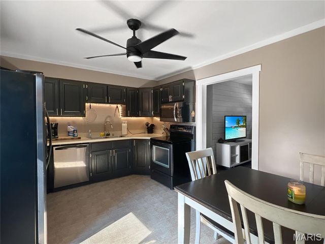 1001 Virginia Street, Collinsville, IL 62234