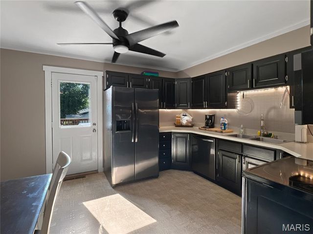 1001 Virginia Street, Collinsville, IL 62234