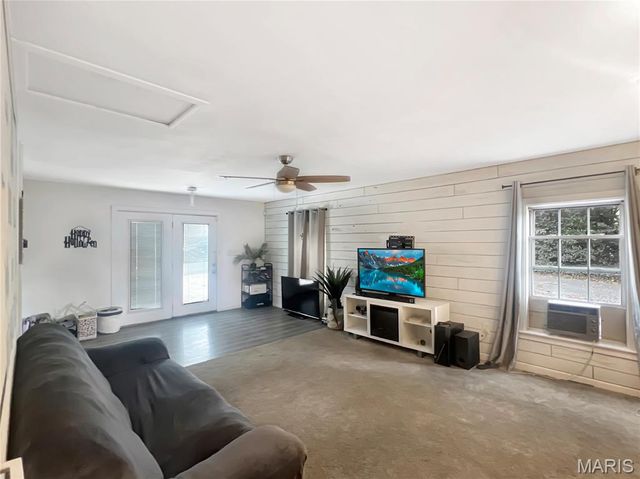 1001 Virginia Street, Collinsville, IL 62234