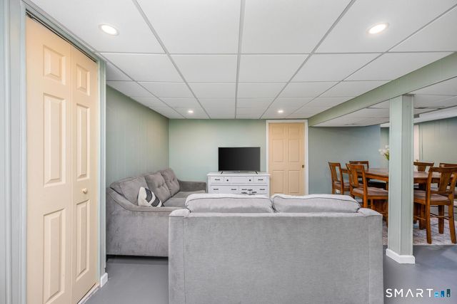 68 Longview Road, Monroe, CT 06468