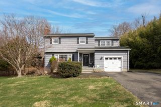 68 Longview Road, Monroe, CT 06468