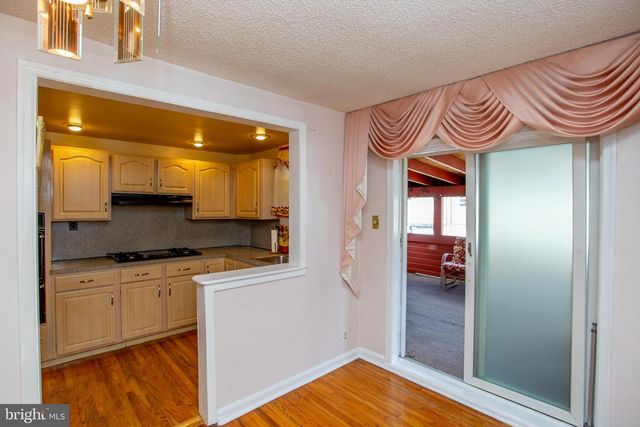 8617 RUGBY ST, Philadelphia, PA 19150