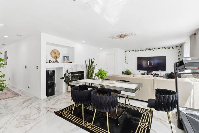 2960 Ottumwa Dr, Sacramento, CA 95835