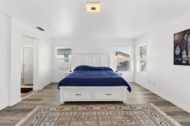 2960 Ottumwa Dr, Sacramento, CA 95835