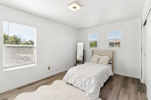 2960 Ottumwa Dr, Sacramento, CA 95835