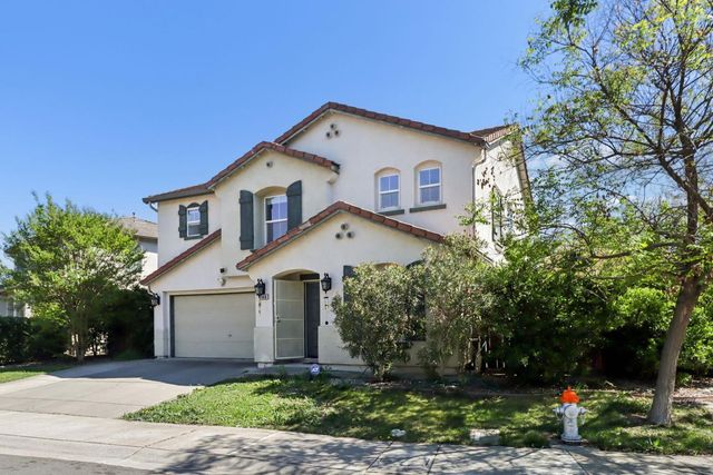 2960 Ottumwa Dr, Sacramento, CA 95835