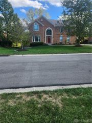 2132 Sycamore Hills Drive, Dayton, OH 45459