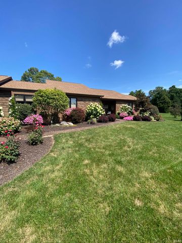 9512 CAMBERWELL Drive, Fort Wayne, IN 46804